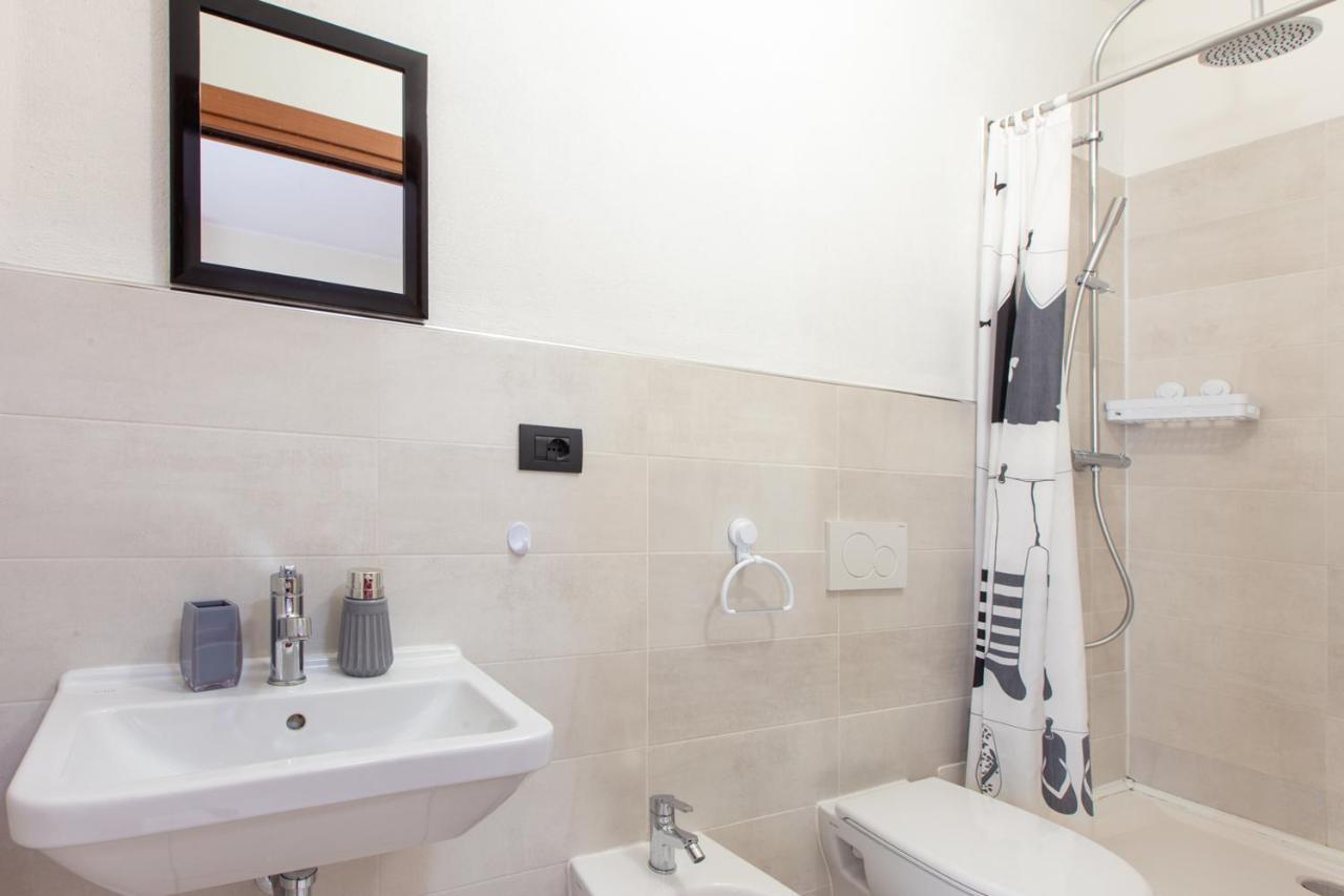 Ogliastra Apartment Rooms Cagliari Exteriör bild