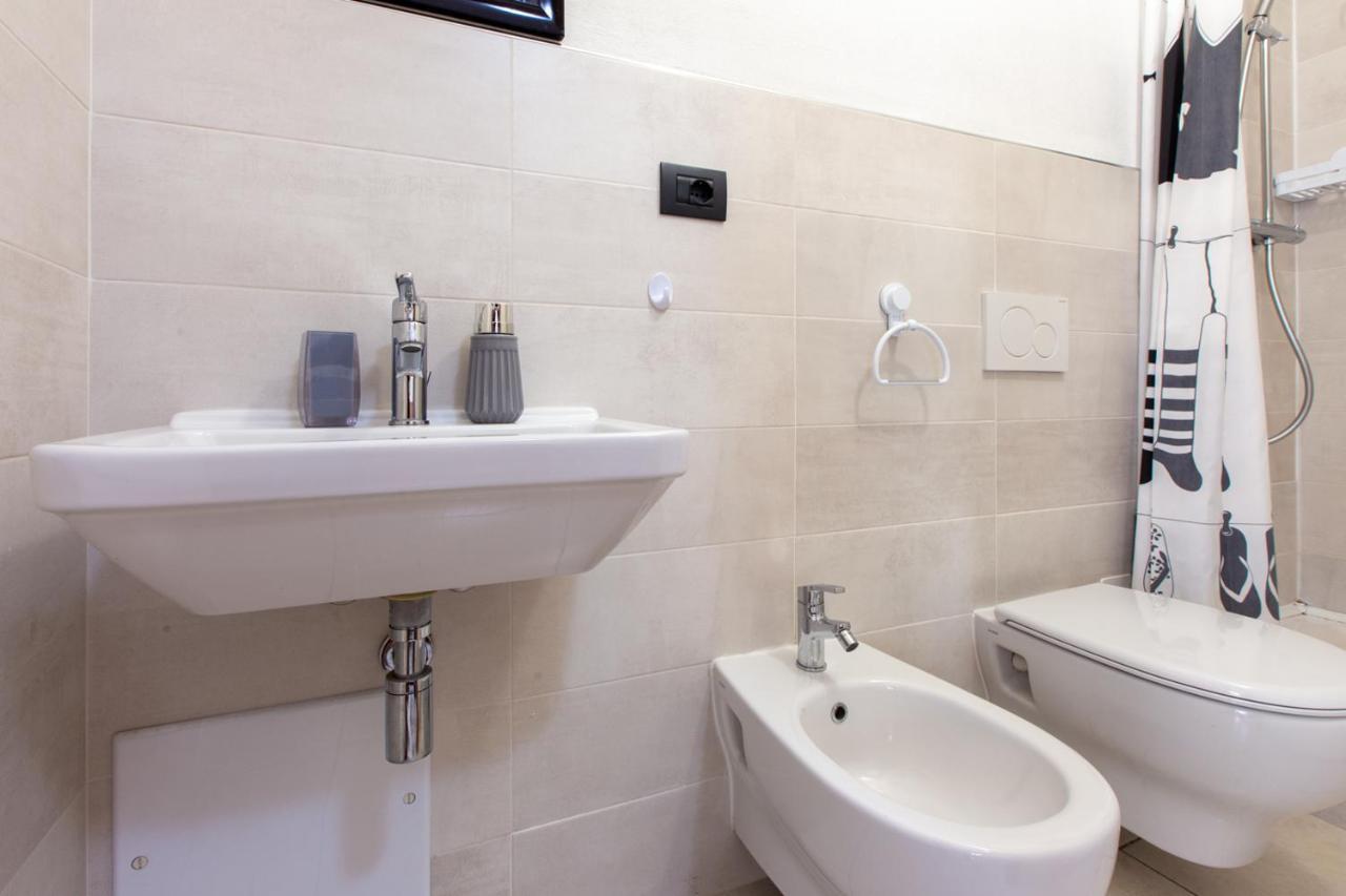 Ogliastra Apartment Rooms Cagliari Exteriör bild