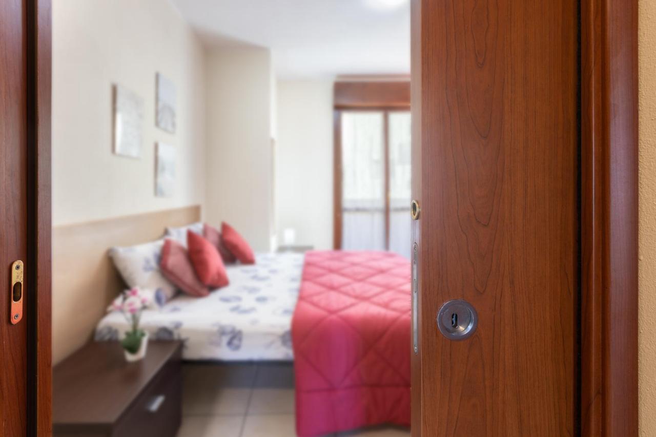 Ogliastra Apartment Rooms Cagliari Exteriör bild